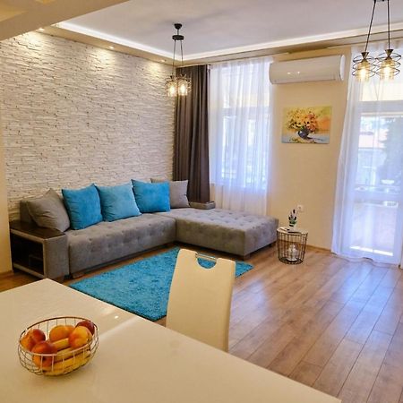 Luxury Nevena Apartment - Bogoridi Super Centre Бургас Экстерьер фото